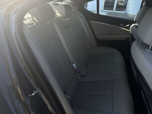 Used 2023 Genesis G70 2.0T AWD/4WD image 26