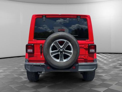Used 2019 Jeep Wrangler Unlimited Sahara w/ Uconnect 4C Nav & Sound Group AWD/4WD image 8
