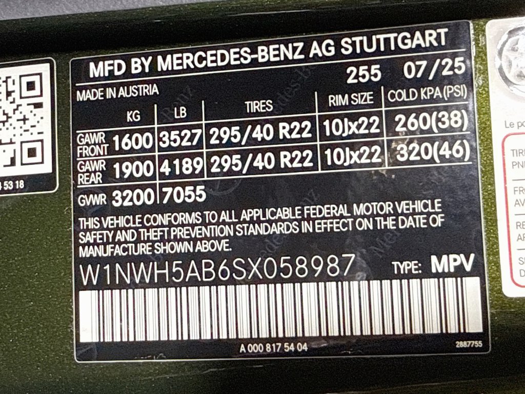 Used 2025 Mercedes-Benz G 63 AMG 4MATIC image 27