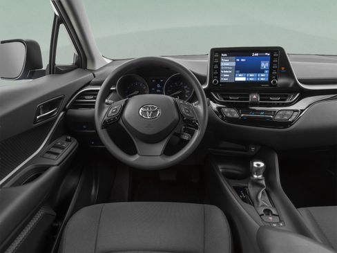 Used 2020 Toyota C-HR LE FWD image 44