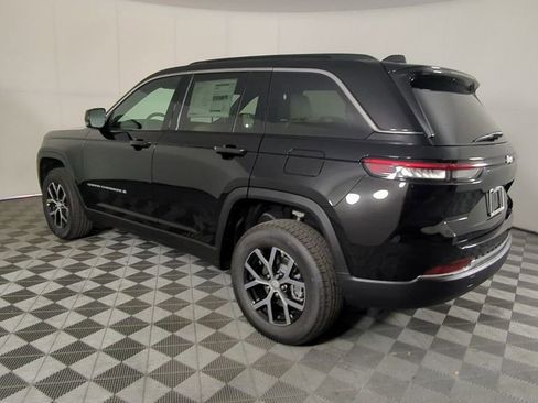 New 2025 Jeep Grand Cherokee Limited image 6