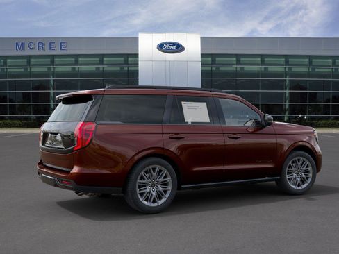 New 2027 Ford Expedition Platinum w/ Stealth Appearance Package AWD/4WD image 6