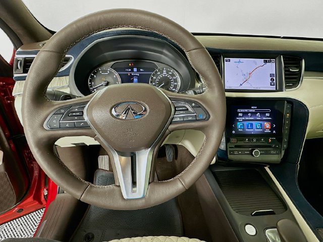 Used 2020 INFINITI QX50 Autograph w/ Premium White Leather Package FWD image 11