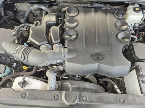 Used 2024 Toyota 4Runner SR5 image 16