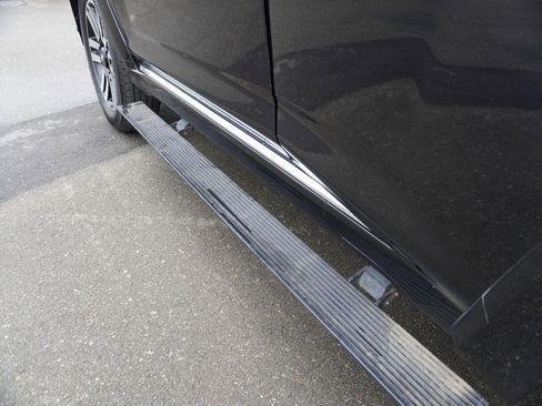 Used 2021 Toyota 4Runner Limited image 9