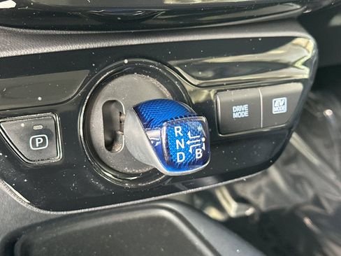 Certified 2022 Toyota Prius LE image 26