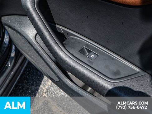 Used 2023 Audi A4 2.0T Premium image 54