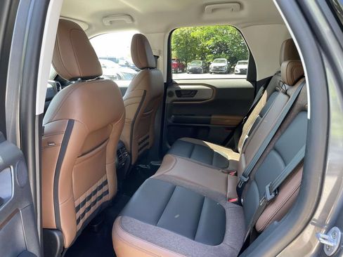 Used 2025 Ford Bronco Sport Outer Banks w/ Outer Banks Tech Package+ AWD/4WD image 13