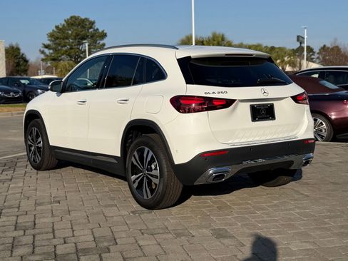New 2026 Mercedes-Benz GLA 250 image 10