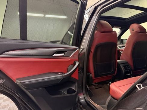Used 2024 BMW X3 M40i AWD/4WD image 34