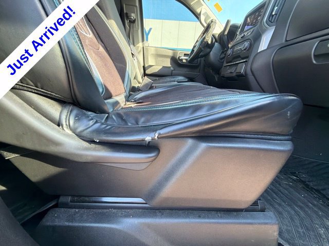 Used 2022 Chevrolet Silverado 1500 Custom Trail Boss w/ LPO, Dark Essentials Package AWD/4WD image 29