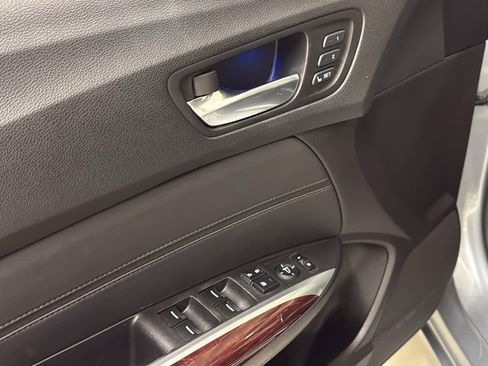 Used 2015 Acura TLX V6 w/ Technology Package image 14
