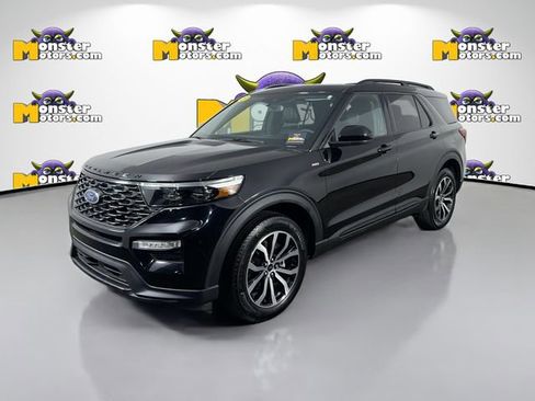 Used 2023 Ford Explorer ST-Line w/ Class IV Trailer Tow Package AWD/4WD image 1