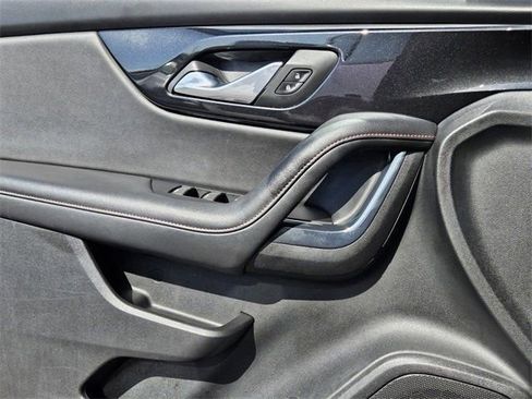 Used 2022 Chevrolet Blazer RS image 25