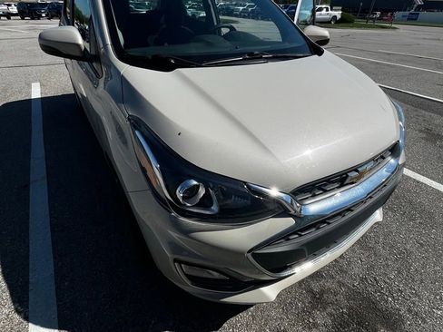 Used 2020 Chevrolet Spark LT image 2