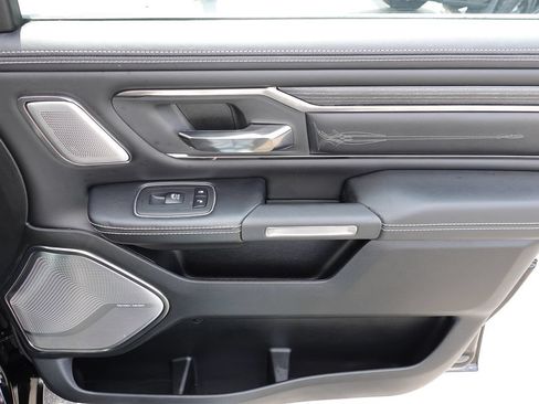 Used 2019 RAM 1500 Limited AWD/4WD image 40
