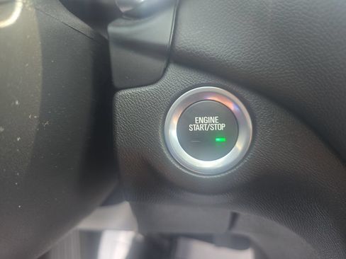 Used 2024 Chevrolet Equinox LT AWD/4WD image 37