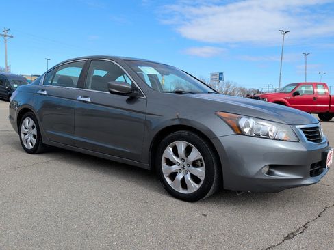 Used 2008 Honda Accord EX image 3