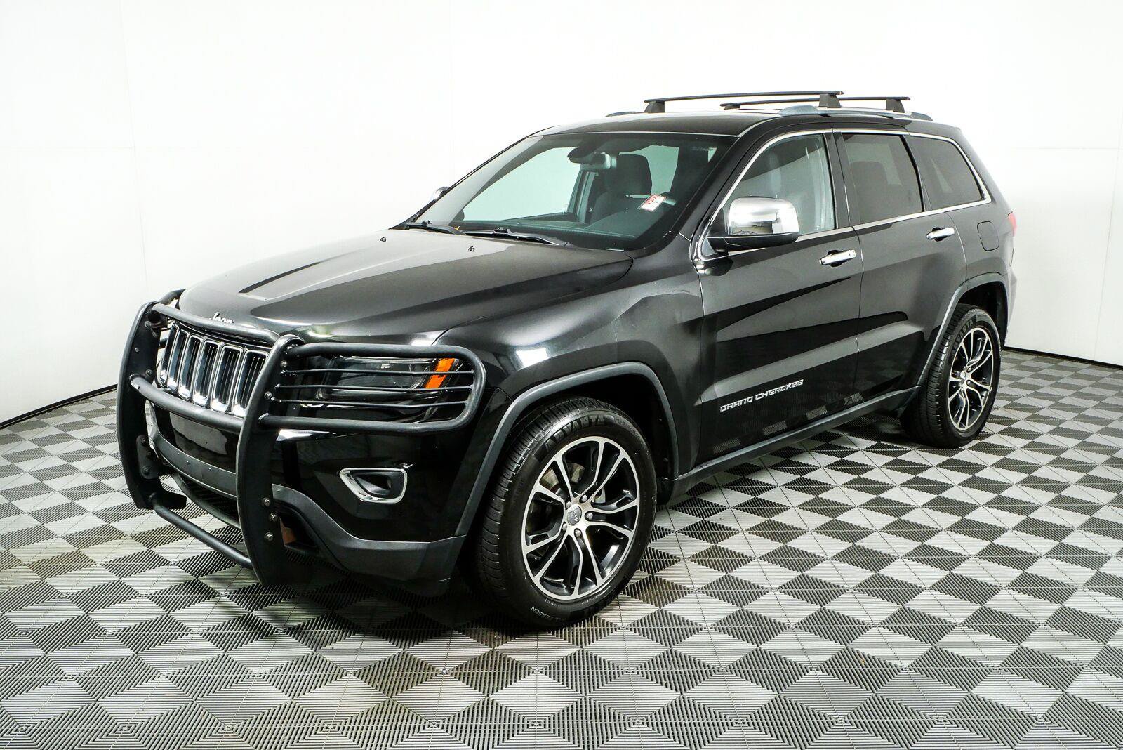 Used 2015 Jeep Grand Cherokee Laredo w/ Quick Order Package 23E RWD image 23