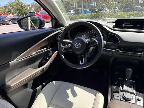 Certified 2025 MAZDA CX-30 AWD 2.5 S w/ Premium Package image 22