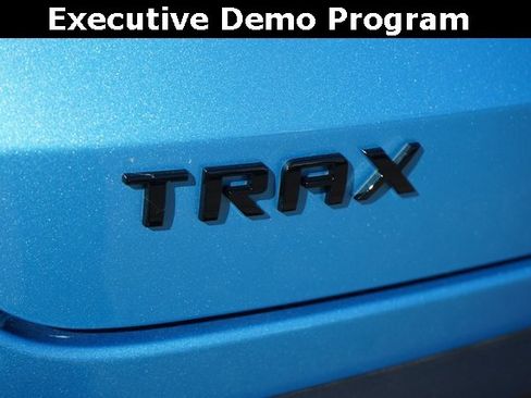 Used 2025 Chevrolet Trax RS w/ Driver Confidence Package image 11