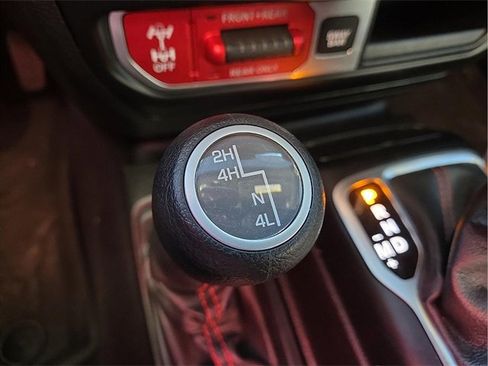 Used 2020 Jeep Wrangler Unlimited Rubicon image 14