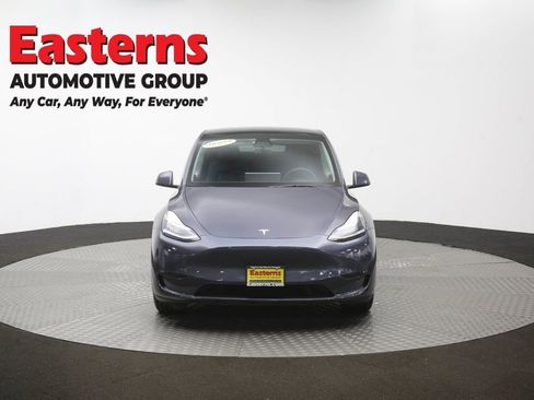 Used 2021 Tesla Model Y Long Range AWD/4WD image 47