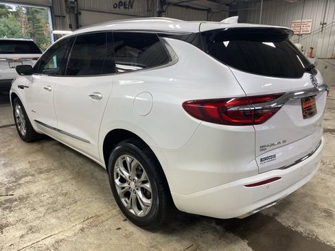 Used 2021 Buick Enclave Avenir w/ Avenir Technology Package image 6