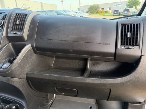 Used 2015 RAM ProMaster 2500 w/ Premium Appearance Group FWD image 38