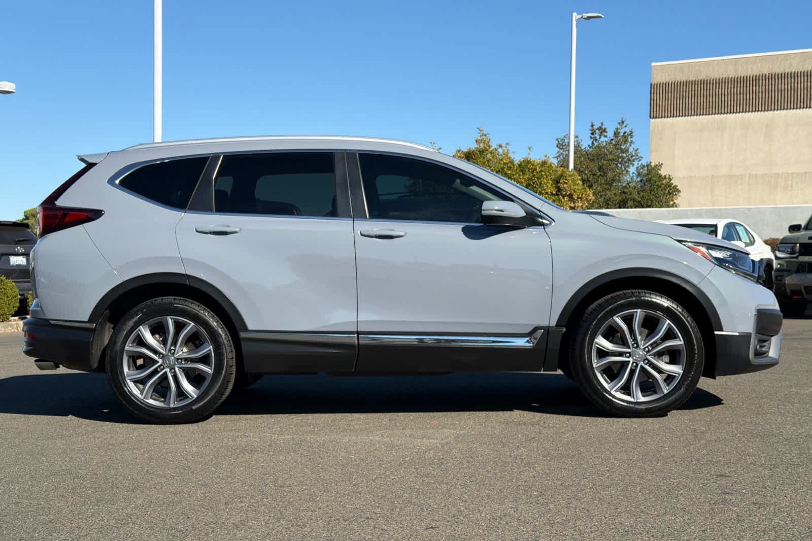 Used 2021 Honda CR-V Touring image 6