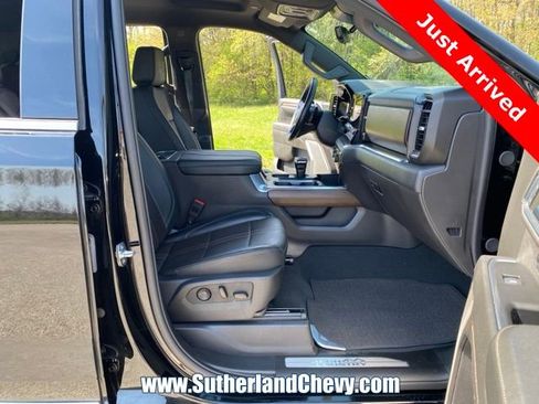 Used 2024 Chevrolet Silverado 1500 High Country w/ Technology Package image 18