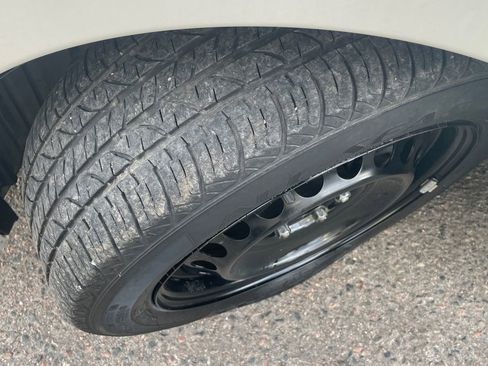 Used 2013 Subaru Impreza 2.0i Limited image 28