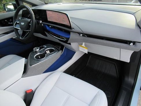 New 2026 Cadillac Optiq Sport 1 image 11