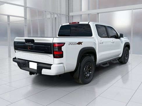New 2026 Nissan Frontier PRO-4X w/ Pro-4x Convenience Package image 5
