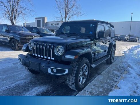 Used 2021 Jeep Wrangler Unlimited Sahara w/ LED Lighting Group image 3