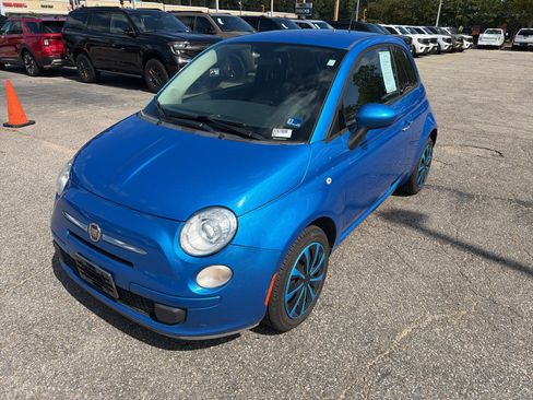 Used 2015 FIAT 500 Pop FWD image 1