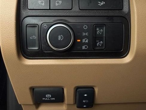 Used 2024 Ford F350 Lariat w/ Lariat Ultimate Package AWD/4WD image 22