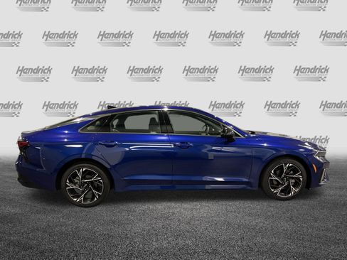 Used 2025 Kia K5 GT-Line w/ GT-Line Premium Package FWD image 11