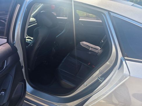 Used 2018 Honda Accord EX-L image 7