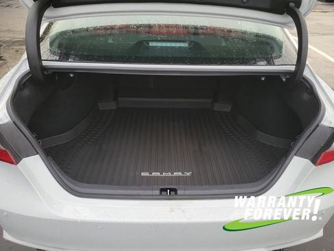 Used 2024 Toyota Camry XSE image 17