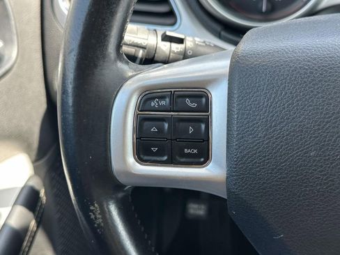 Used 2011 Dodge Journey Lux image 24