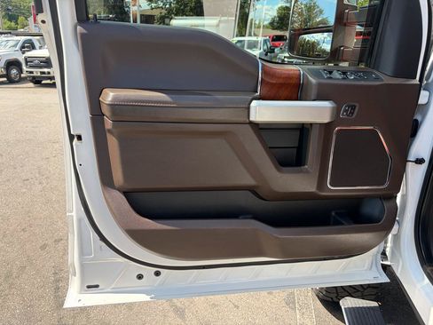 Used 2019 Ford F350 King Ranch w/ King Ranch Ultimate Package AWD/4WD image 22