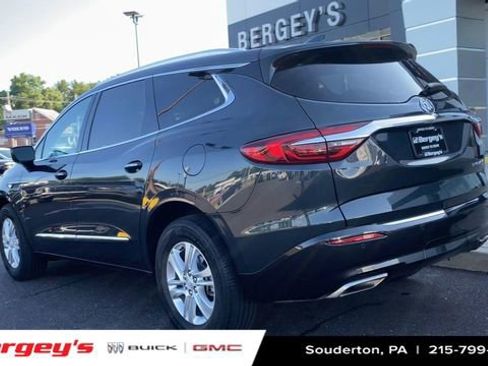 Used 2019 Buick Enclave Essence AWD/4WD image 7