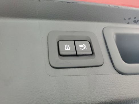 Certified 2025 MAZDA CX-50 2.5 Hybrid w/ Weather Package image 10