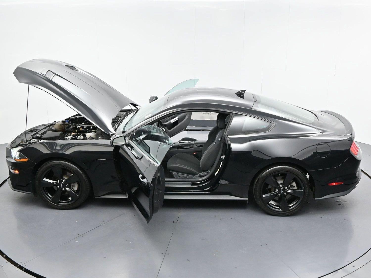 Used 2022 Ford Mustang Coupe w/ Equipment Group 101A RWD image 34