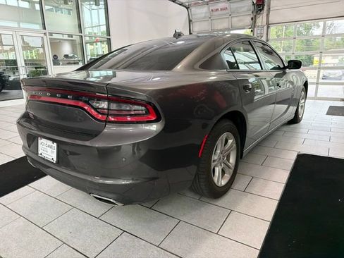 Used 2023 Dodge Charger SXT RWD image 5