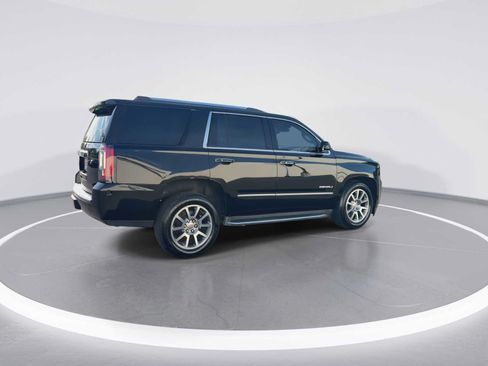 Used 2017 GMC Yukon Denali AWD/4WD image 8