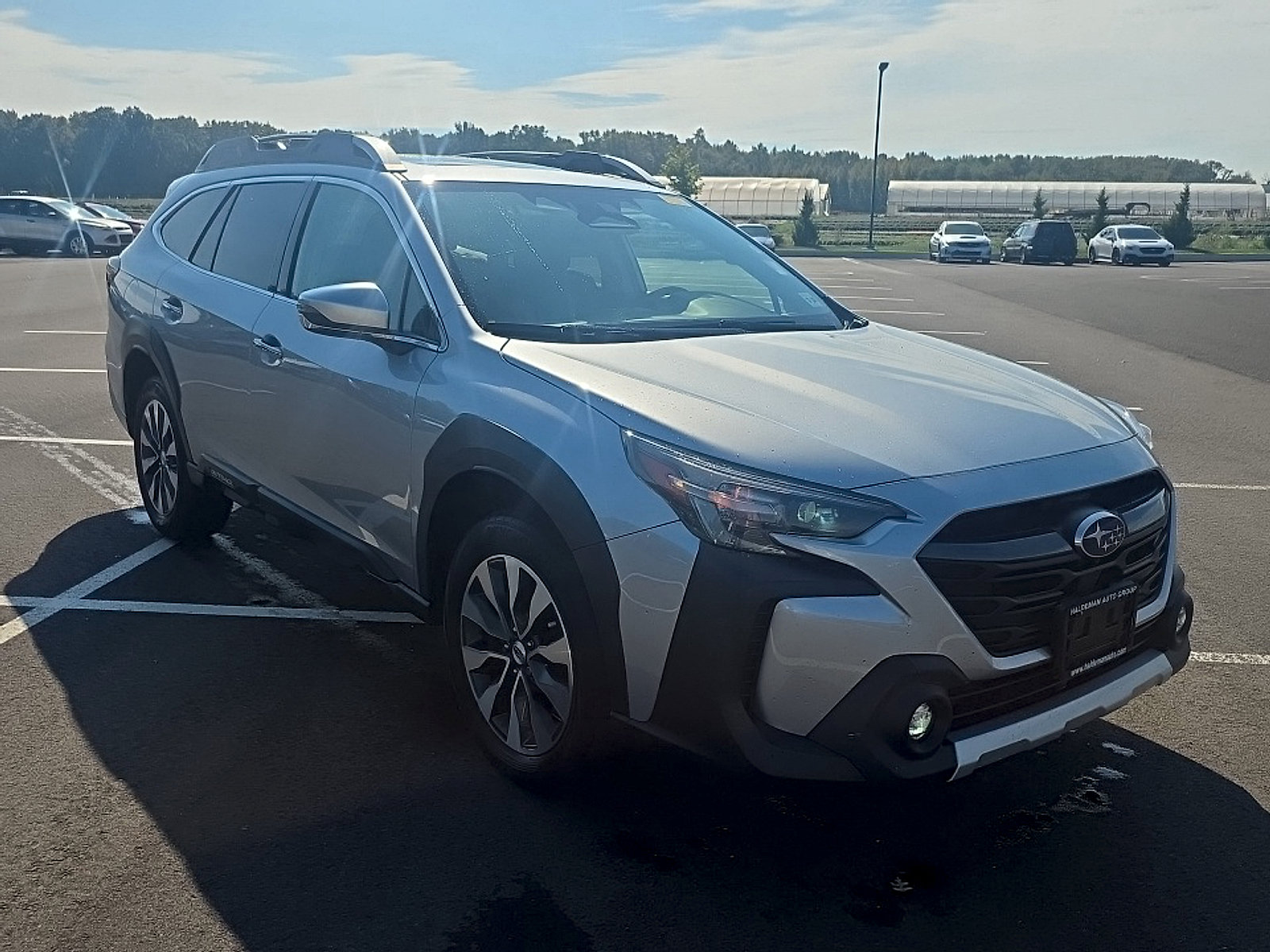 Used 2023 Subaru Outback Touring XT AWD/4WD image 3