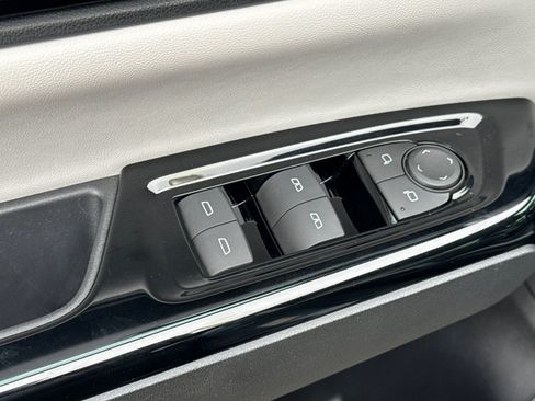 Used 2024 Honda Prologue Touring image 13
