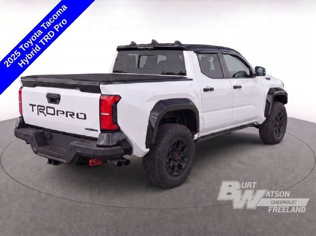 Used 2025 Toyota Tacoma TRD Pro w/ Tow Tech Package AWD/4WD image 4